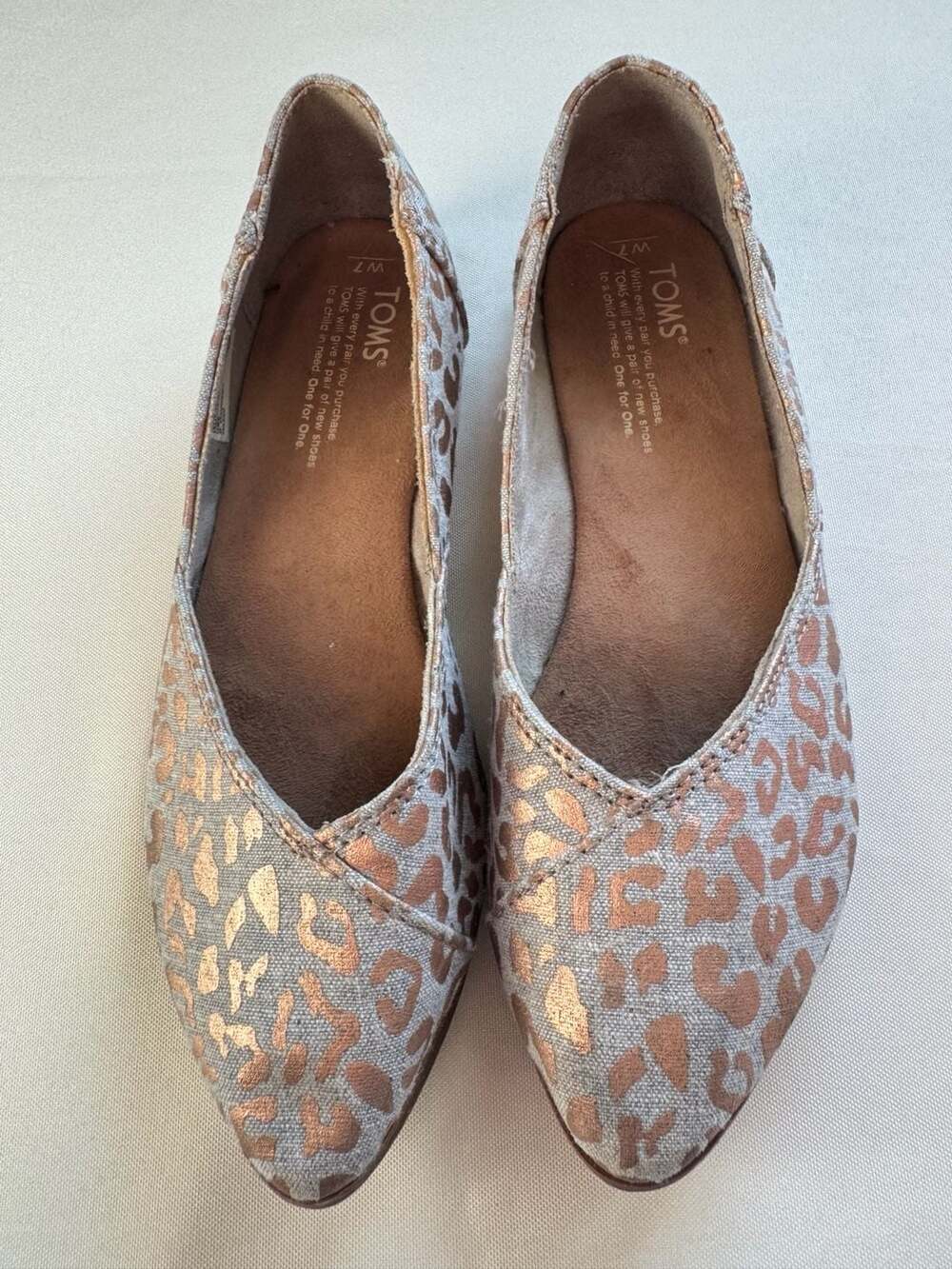 TOMS Rose Gold Leopard Print Slip On Flats Casual Ballet Shoes Women’s 7